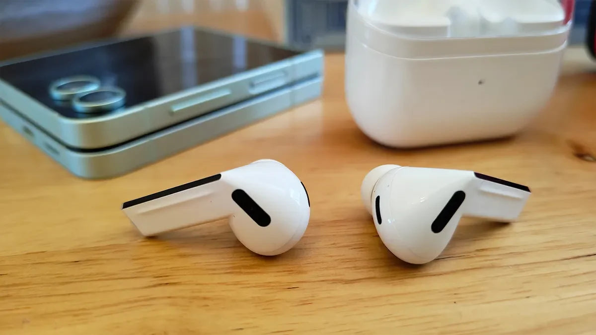 Earbuds Pro 3 White
